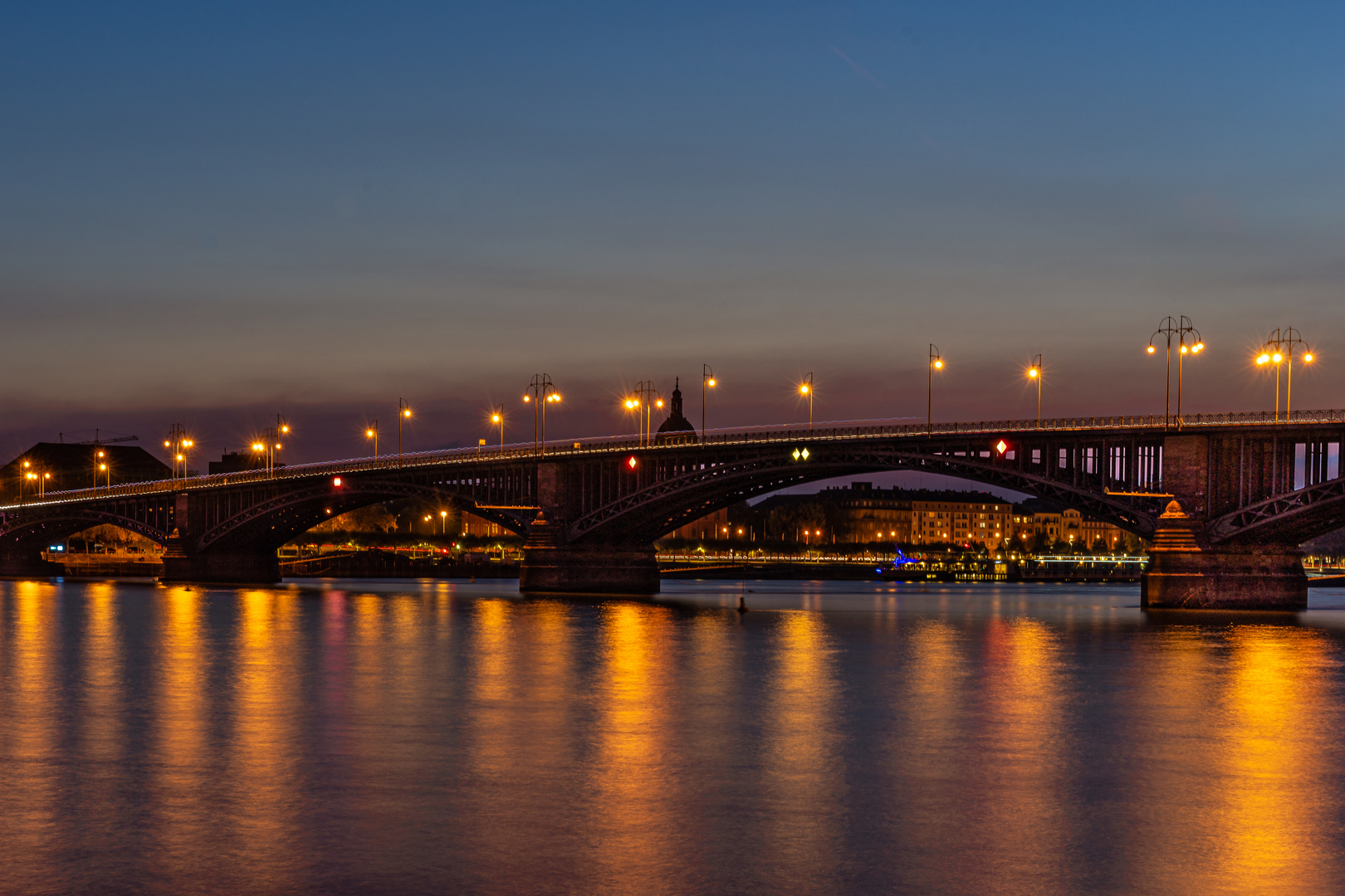 sonnenuntergang thb rheinstrand