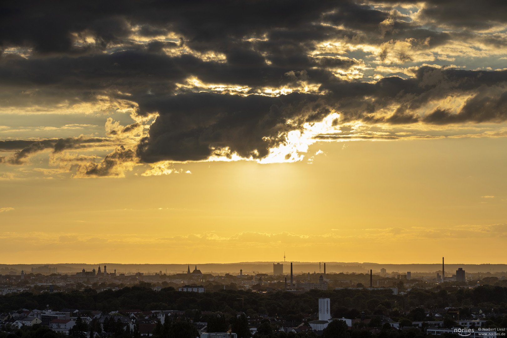 Sonnenuntergang über Augsburg