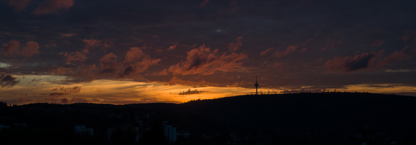 Sonnenuntergang über Bad Kreuznach. . 16.10. 2022