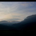 Sonnenuntergang über dem Crap Sogn Gion und dem Flimserstein