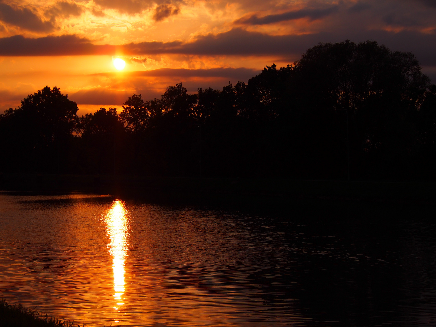 Sonnenuntergang über dem DEK