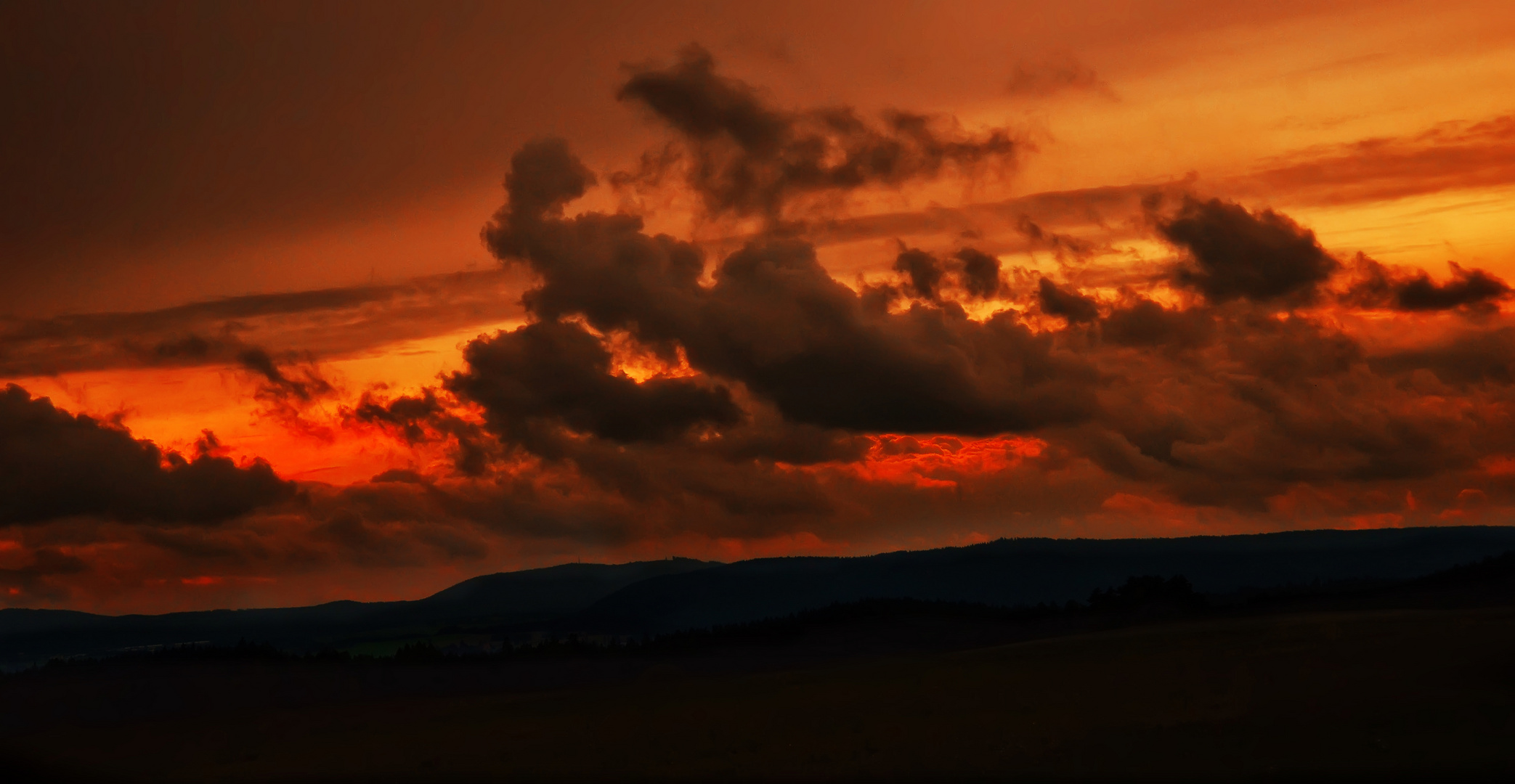 Sonnenuntergang über dem Erzgebirge