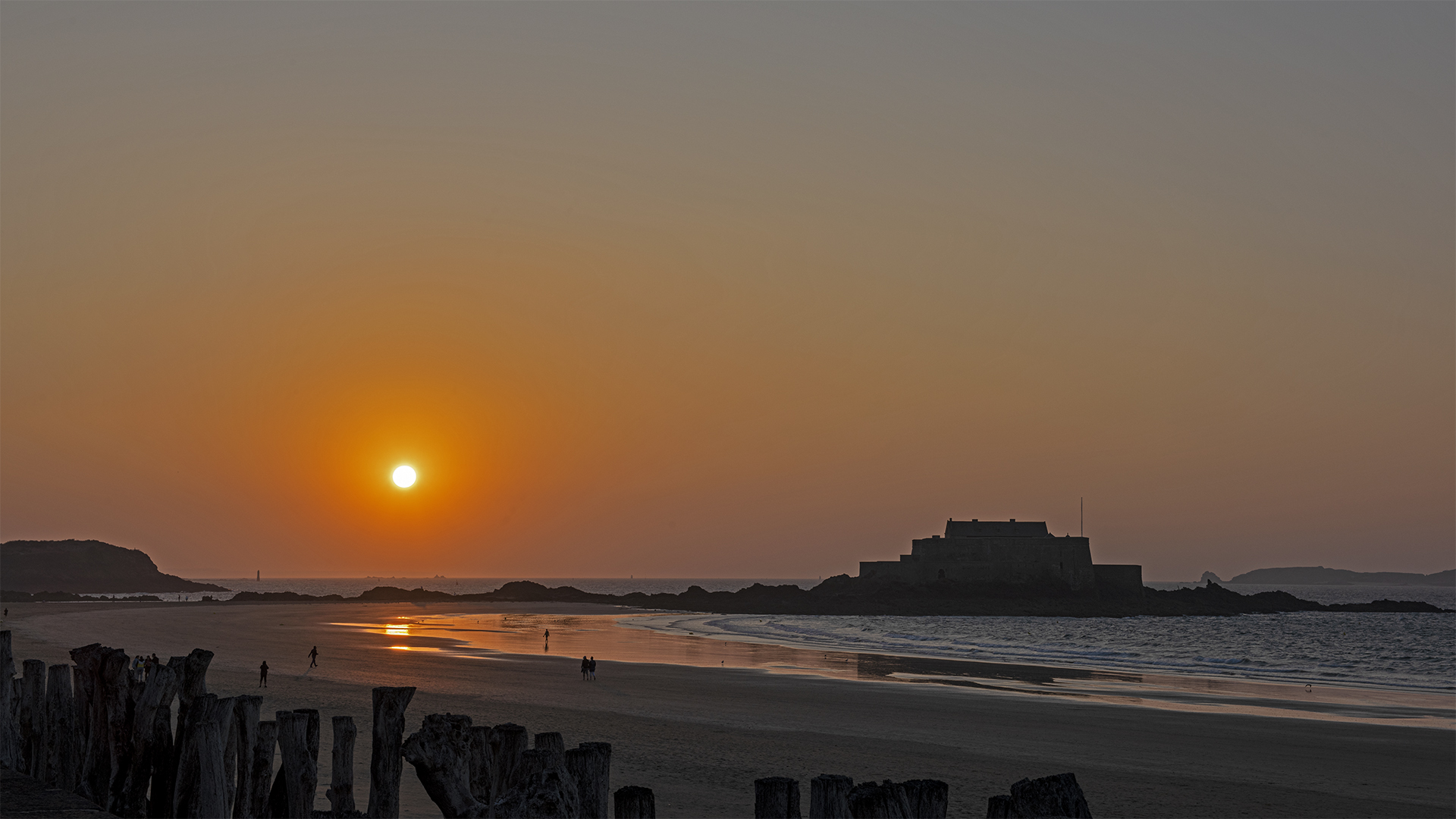 Sonnenuntergang über dem Fort National