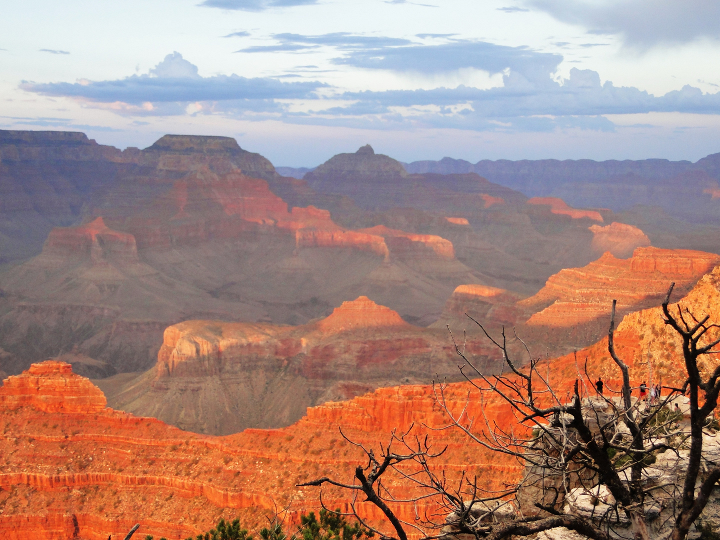 Sonnenuntergang über dem Grand Canyon