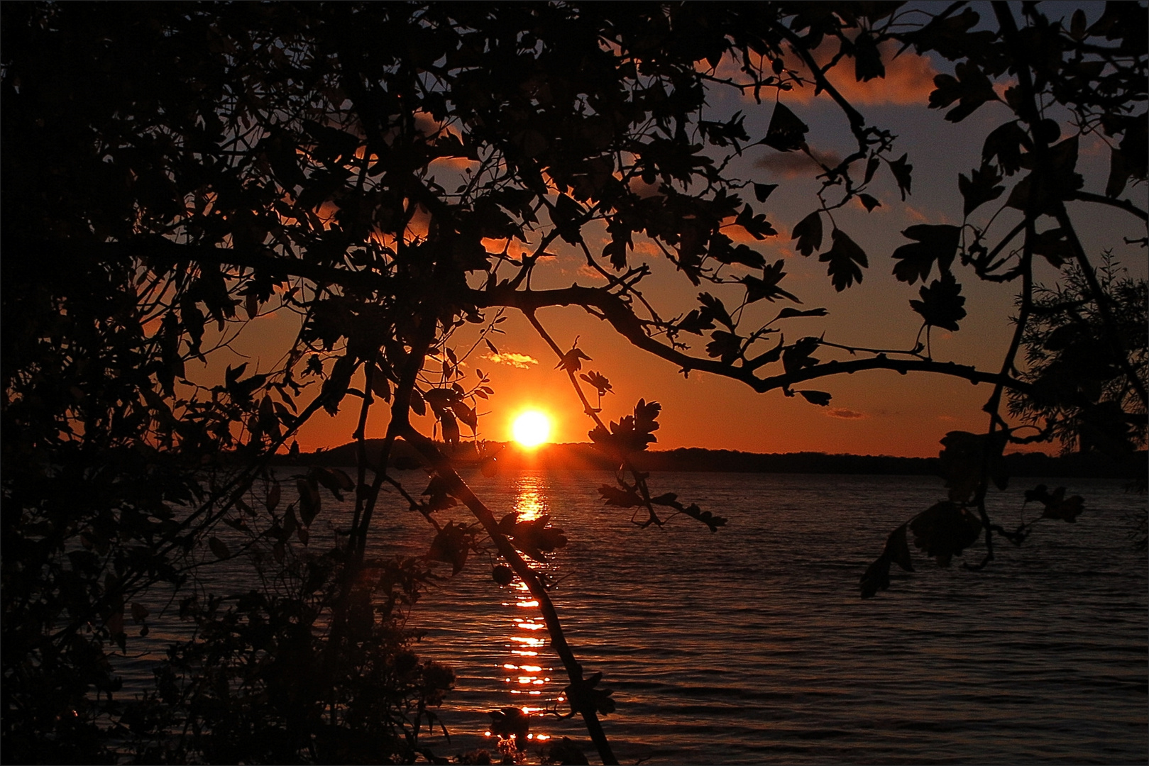 Sonnenuntergang über dem Großen Plöner See am 2. November 2016