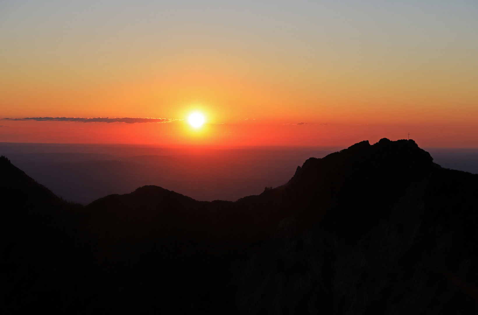 Sonnenuntergang über dem Heimgarten