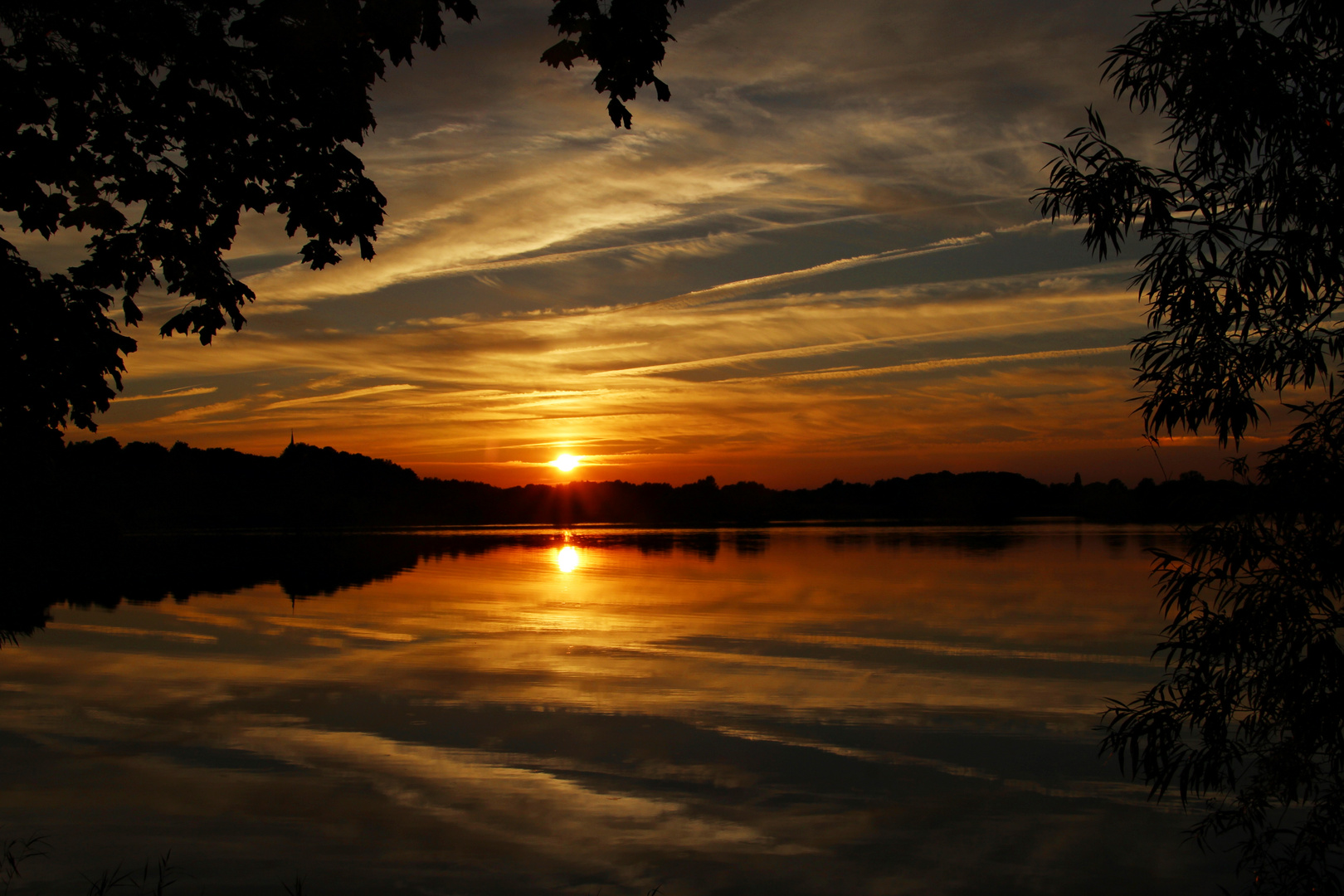 Sonnenuntergang über dem Kleinen Plöner See am 6. September 2016