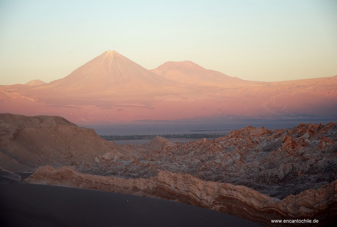 Sonnenuntergang über dem Licancabur