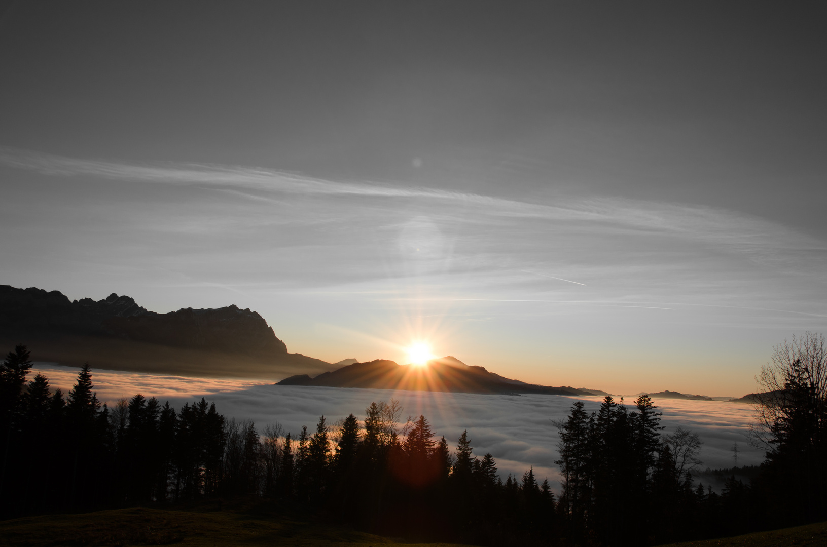 Sonnenuntergang über dem Nebelmeer