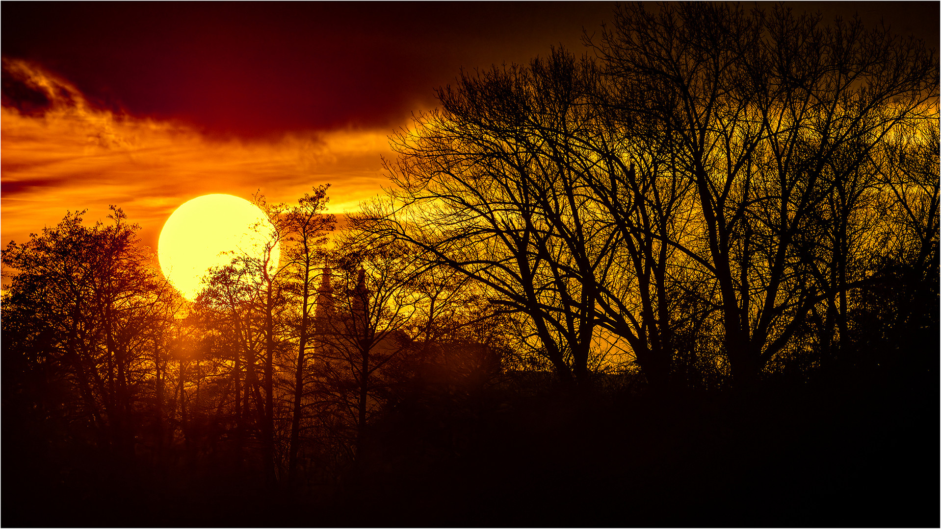 Sonnenuntergang über dem Oberemaintal