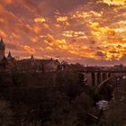 Sonnenuntergang über dem Petruss-Tal in Luxembourg-City