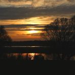 Sonnenuntergang über dem Rhein