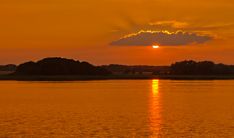 Sonnenuntergang über dem Roskilde Fjord