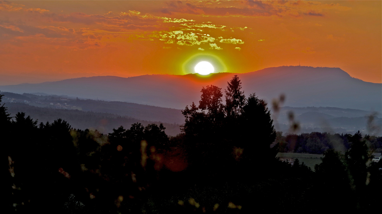 Sonnenuntergang über dem Schöckel