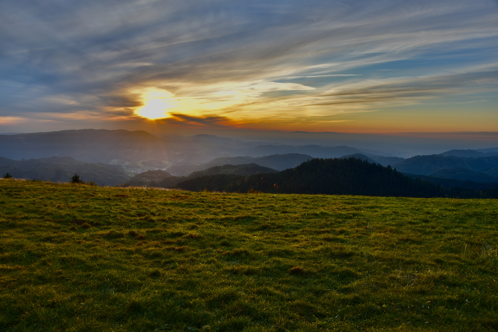 Sonnenuntergang über dem Schwarzwald