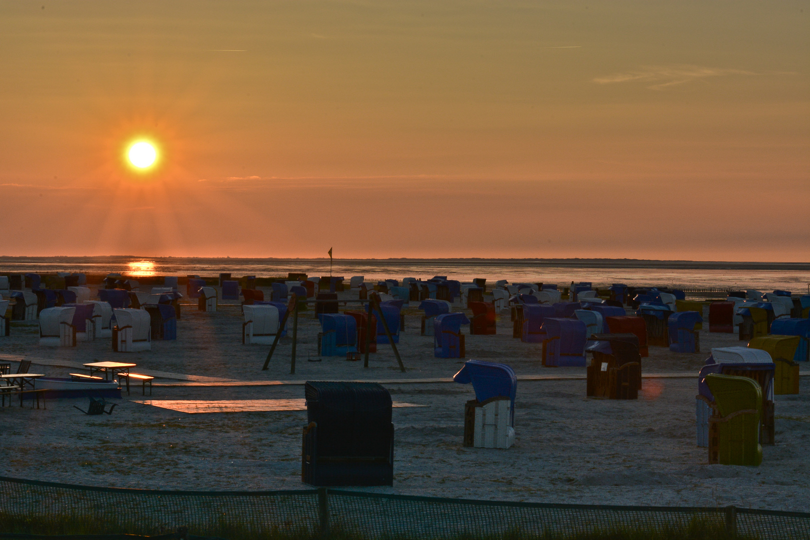 Sonnenuntergang über dem Strand...