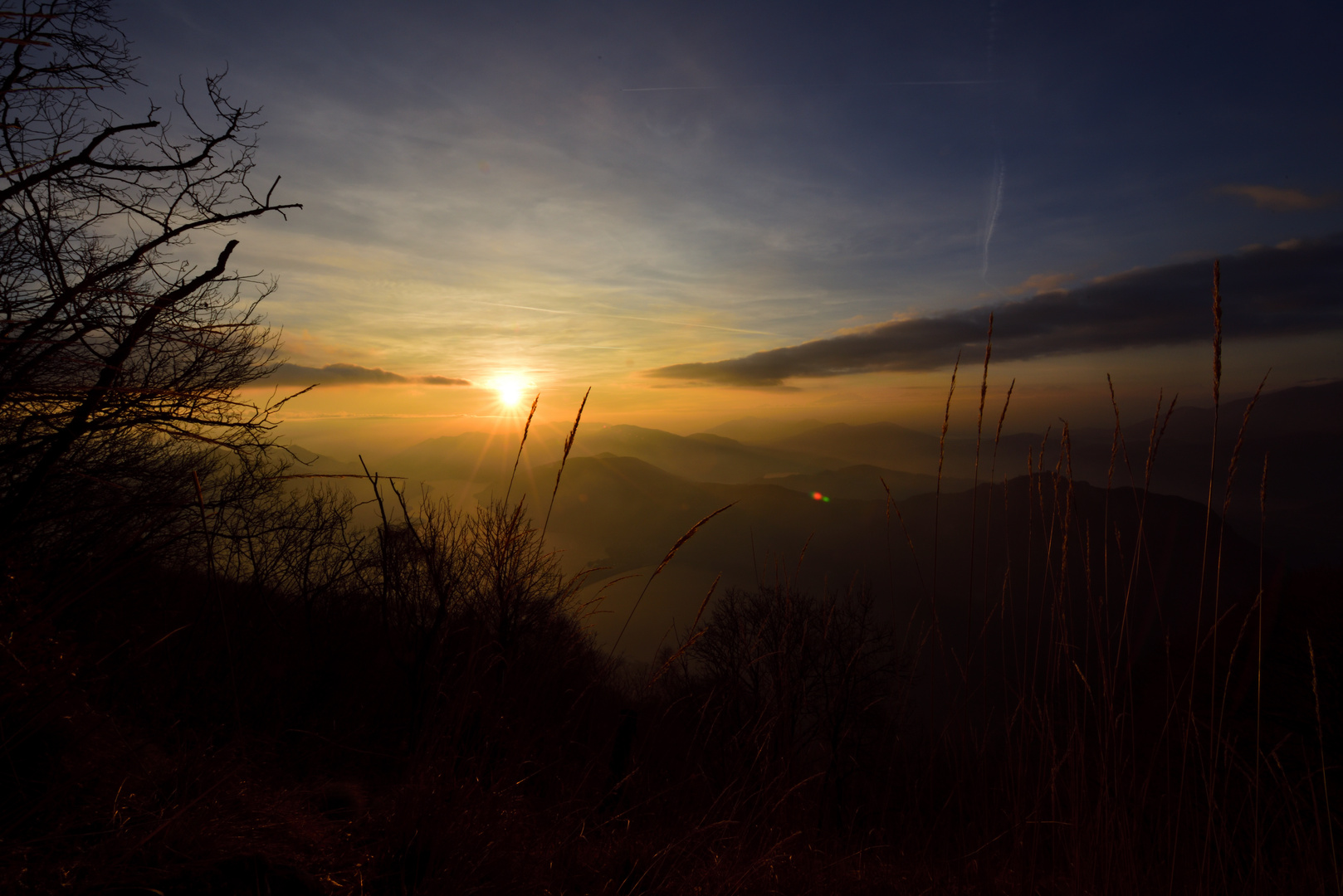 Sonnenuntergang über dem Tessin