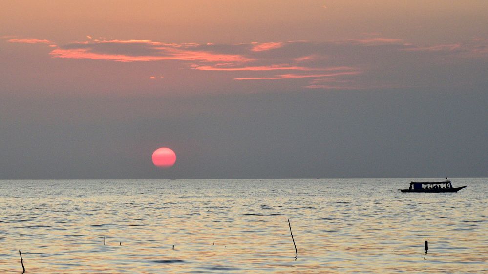 Sonnenuntergang über dem Tonle Sap See