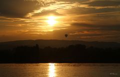 Sonnenuntergang über dem Untersee/Bodensee