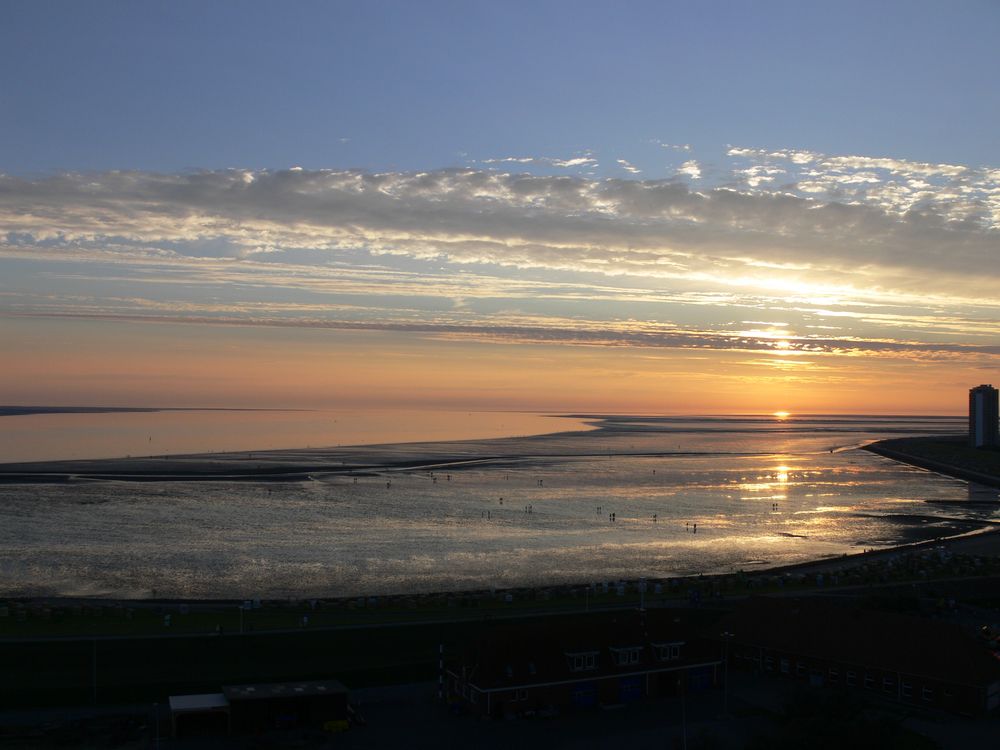 Sonnenuntergang über dem Watt von Büsum