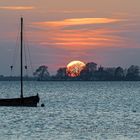 Sonnenuntergang über dem Wilhelmstein am Steinhuder Meer