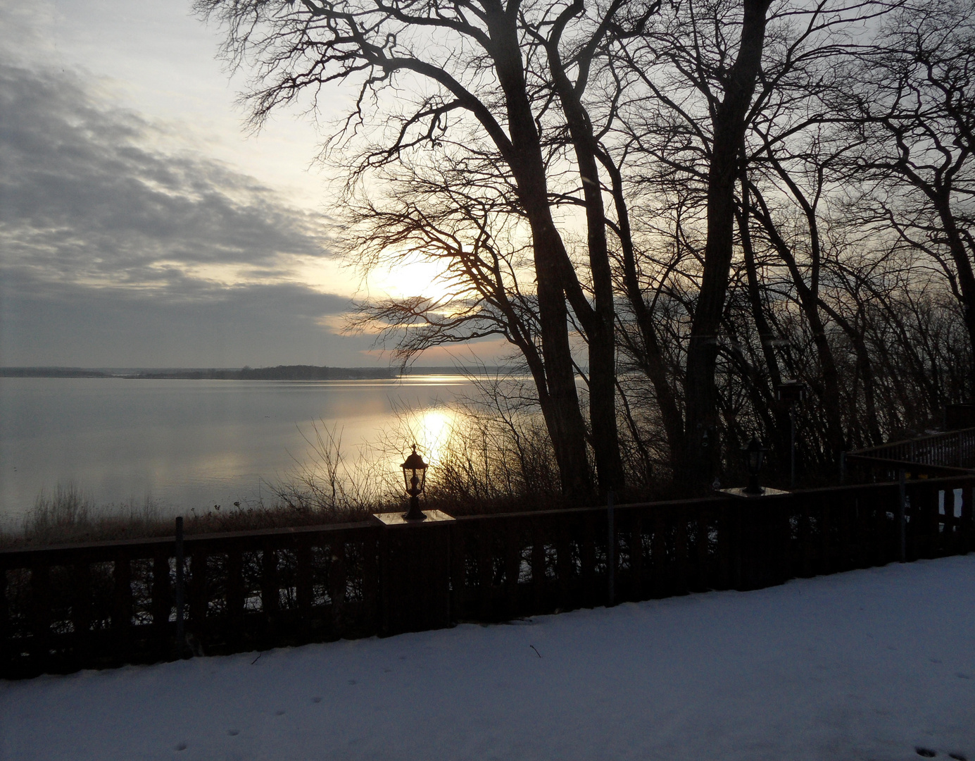 Sonnenuntergang über den Goitzschesee (Winter)