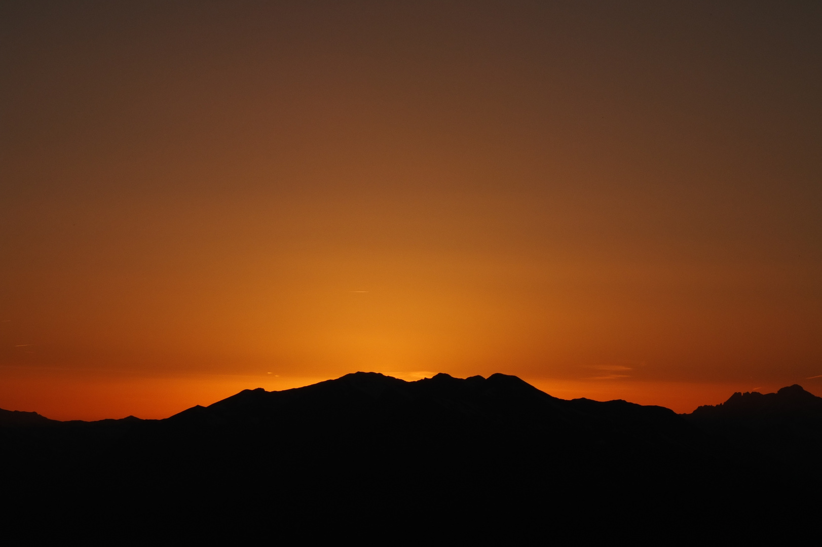 Sonnenuntergang über den hohen Tauern