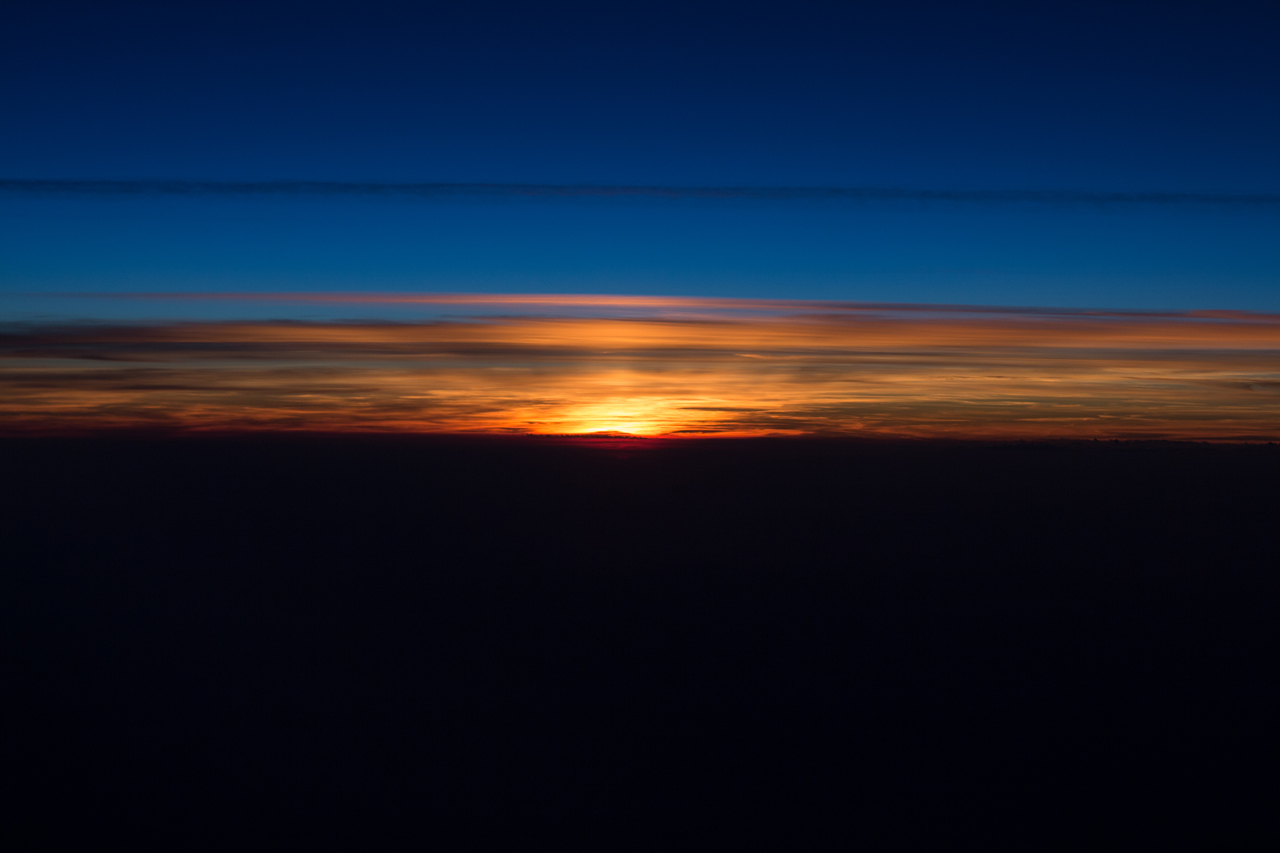 Sonnenuntergang über den Wolken (2)