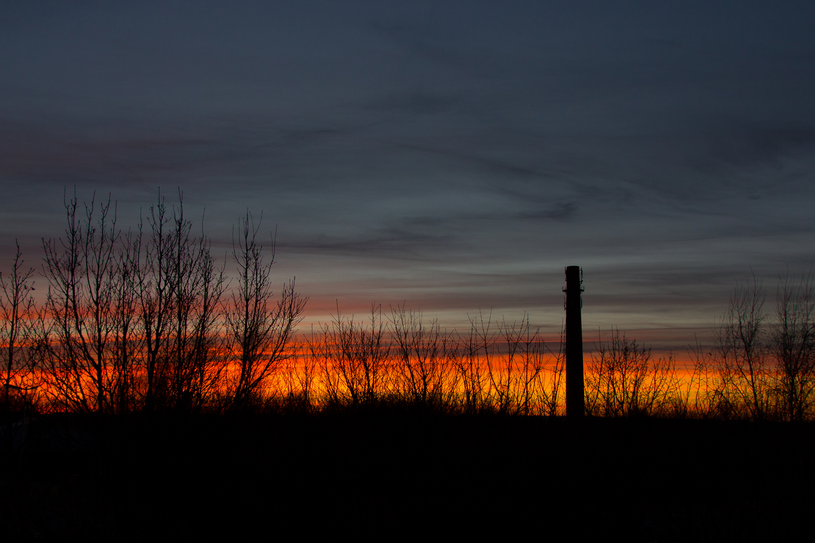 Sonnenuntergang über der alten Ziegelei in Sachsenhagen