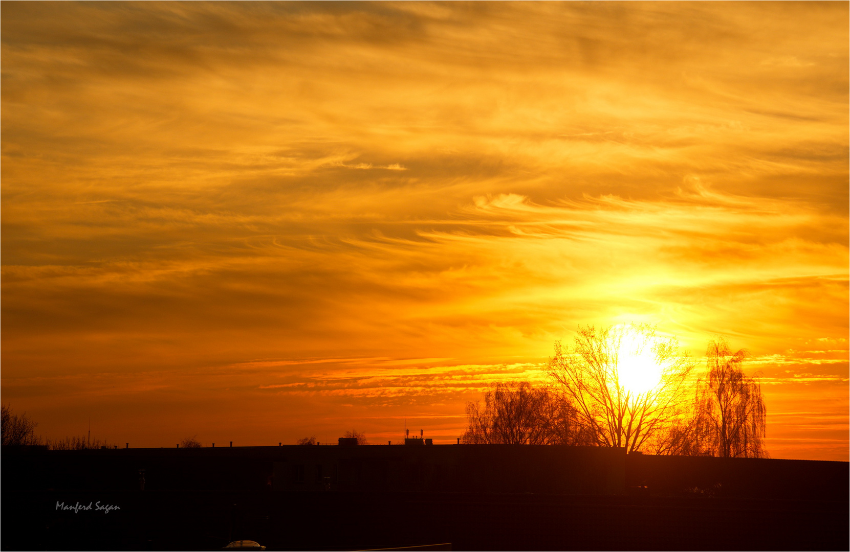 Sonnenuntergang über der Hansestadt