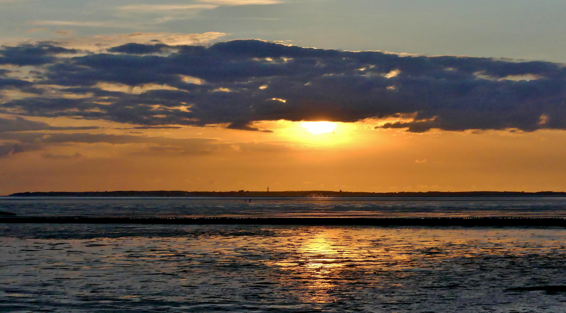 Sonnenuntergang über der Insel Föhr, Nordsee