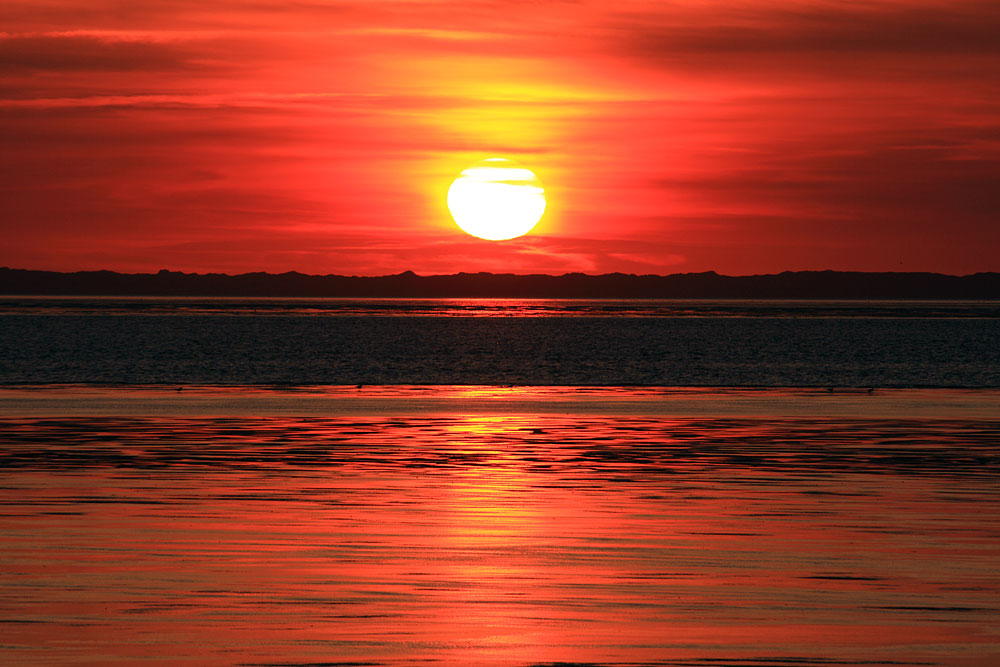 Sonnenuntergang über der Insel Juist