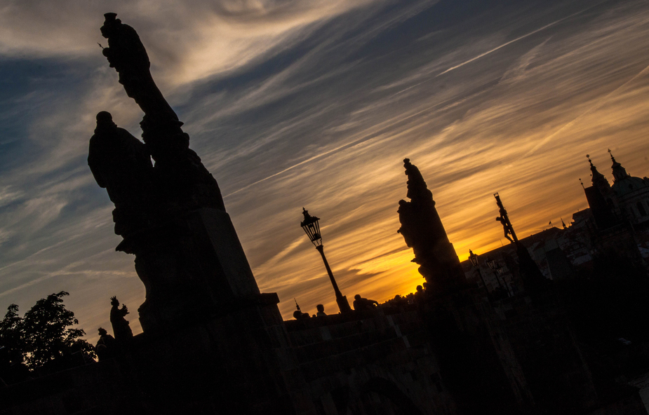 Sonnenuntergang über der Karlsbrücke