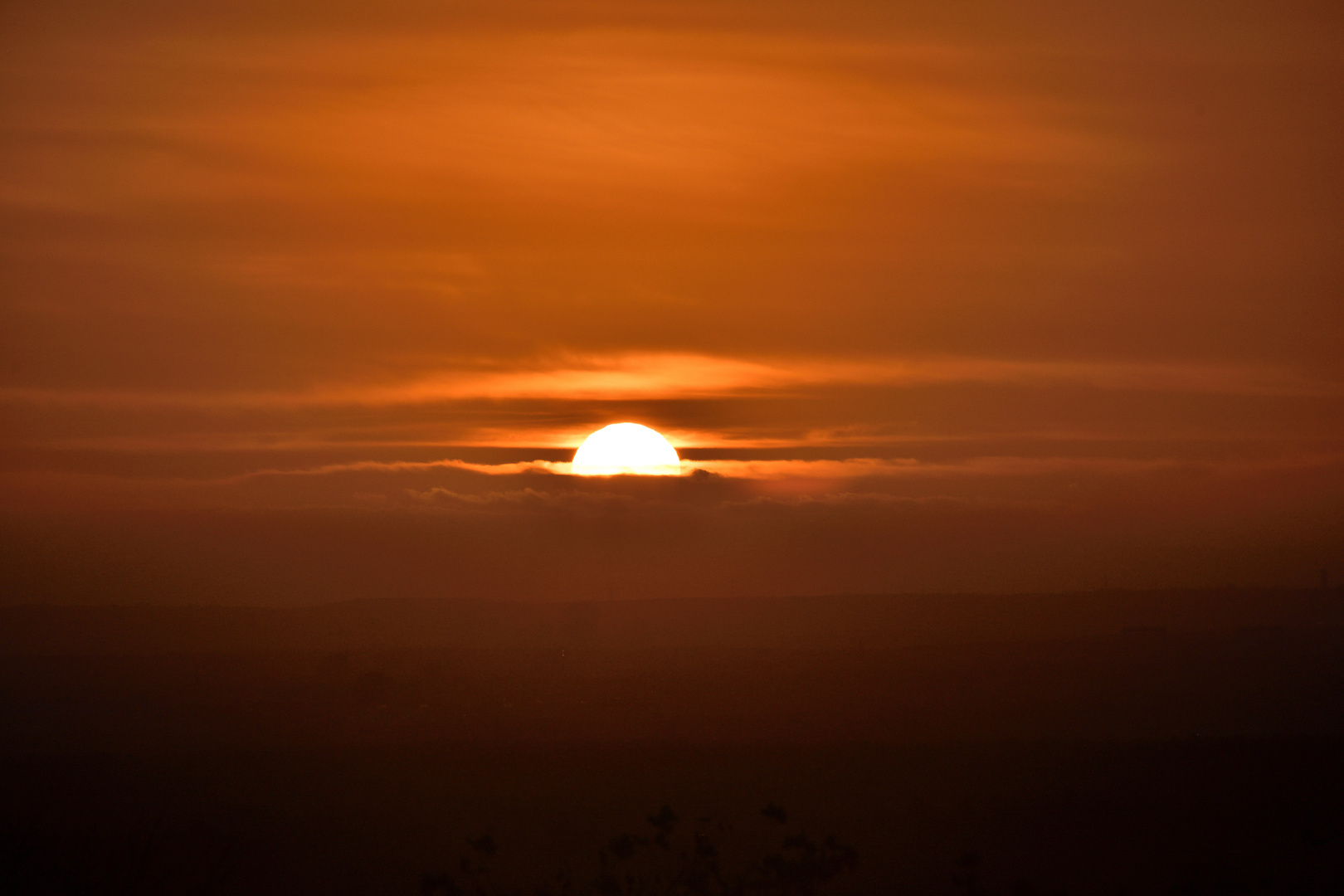 Sonnenuntergang über der Kölner Bucht