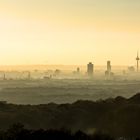 Sonnenuntergang über der Kölner Skyline