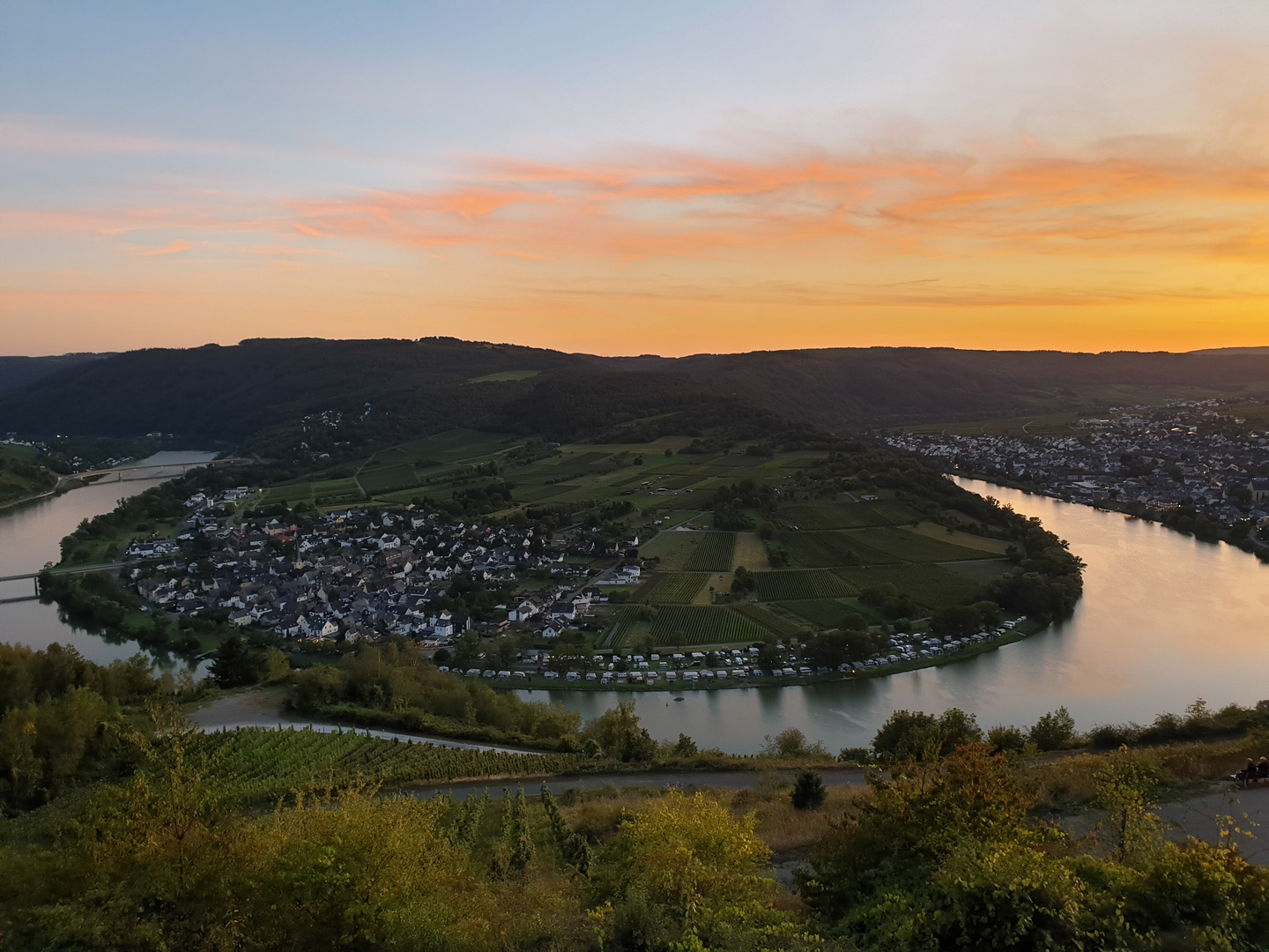 Sonnenuntergang über der Mosel