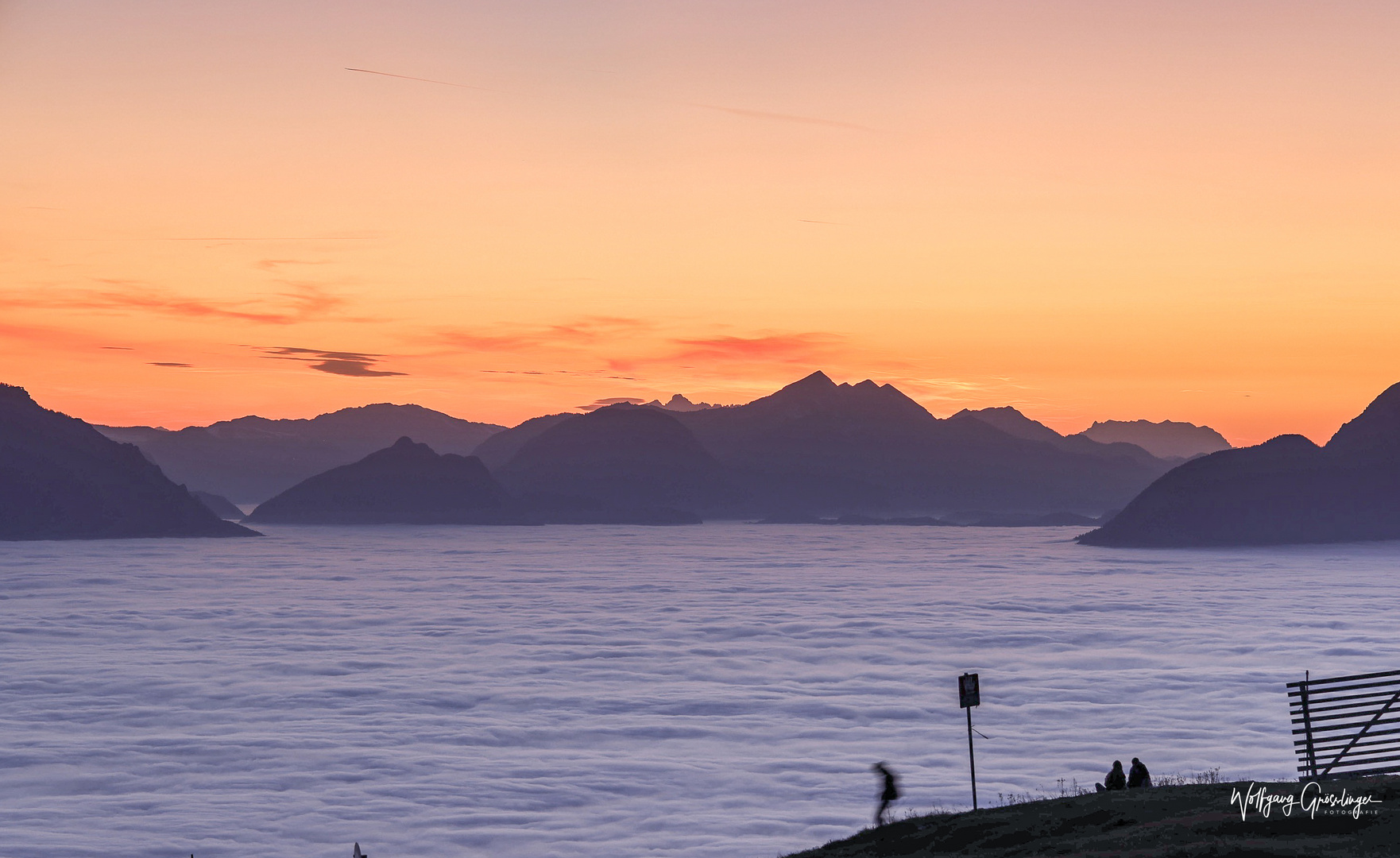 Sonnenuntergang über der Nebeldecke