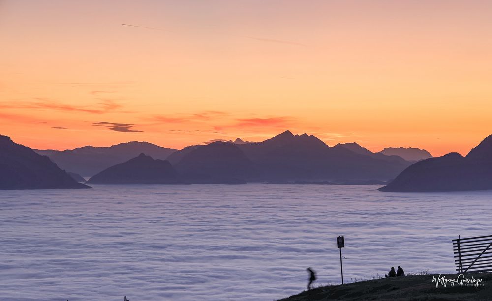 Sonnenuntergang über der Nebeldecke