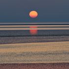 Sonnenuntergang über der Nordsee bei Büsum