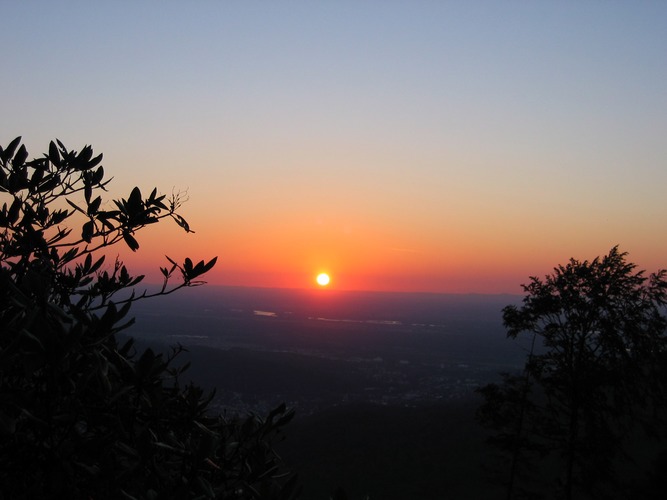 Sonnenuntergang über der Rheinebene