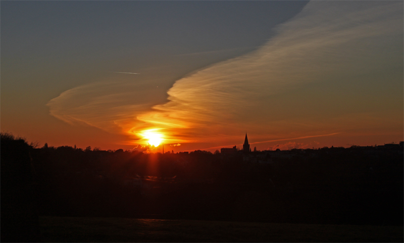 Sonnenuntergang über der Stadt