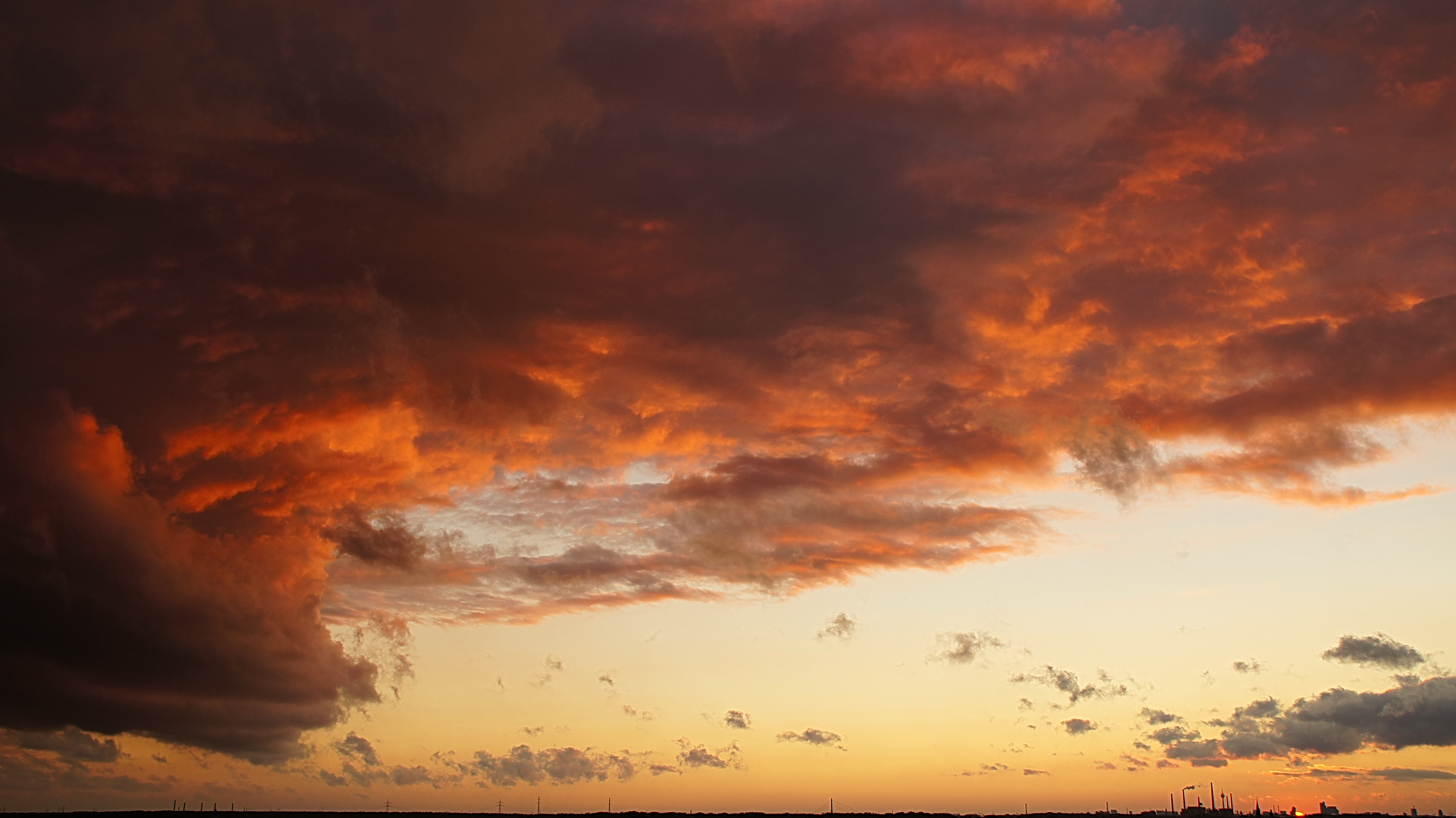 Sonnenuntergang über Düsseldorf