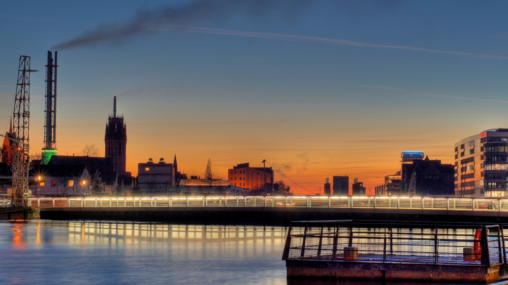 Sonnenuntergang über Duisburg