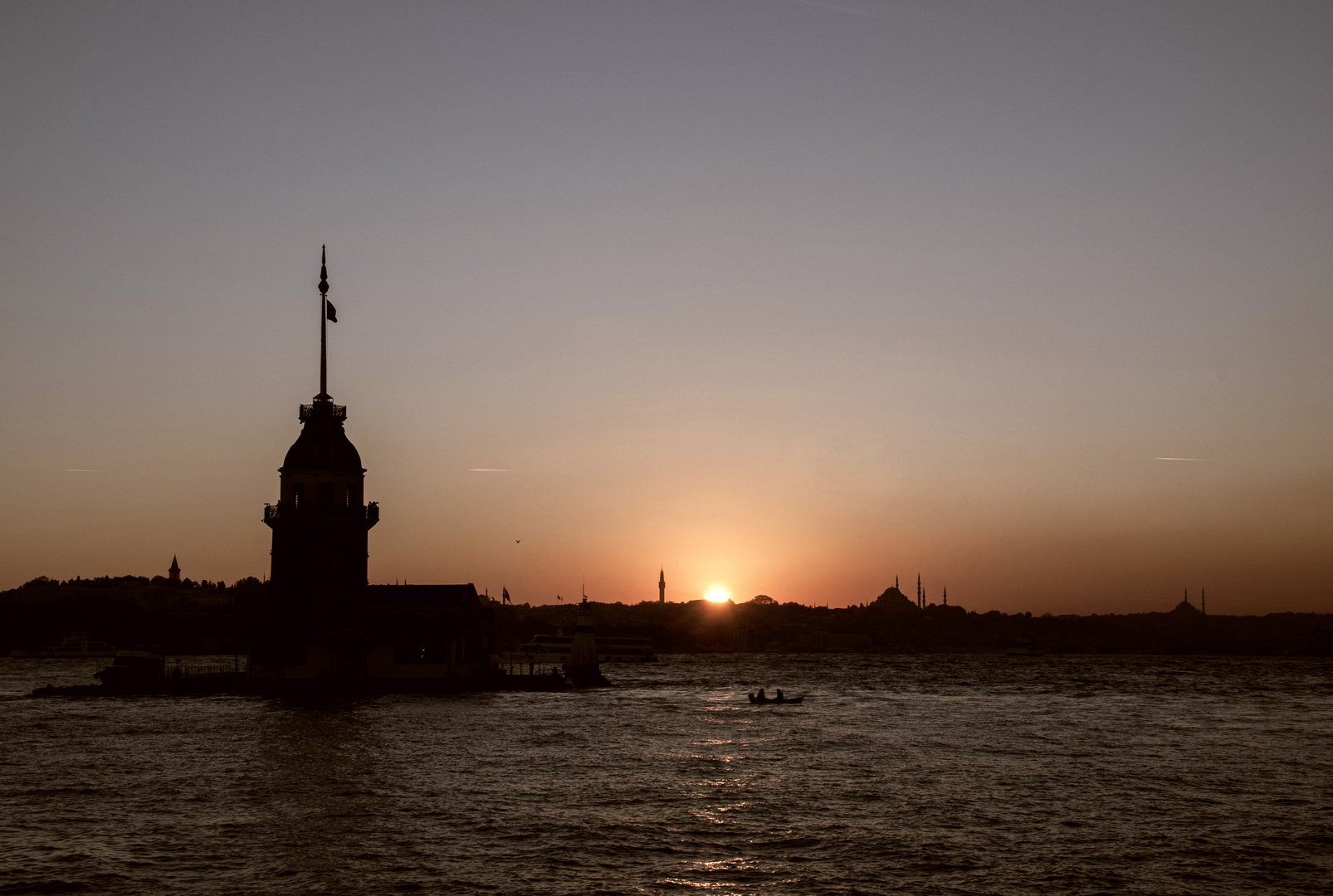 Sonnenuntergang über Europa - vom asiatischen Ufer aus...