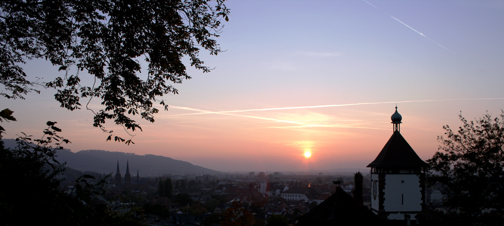 Sonnenuntergang über Freiburg