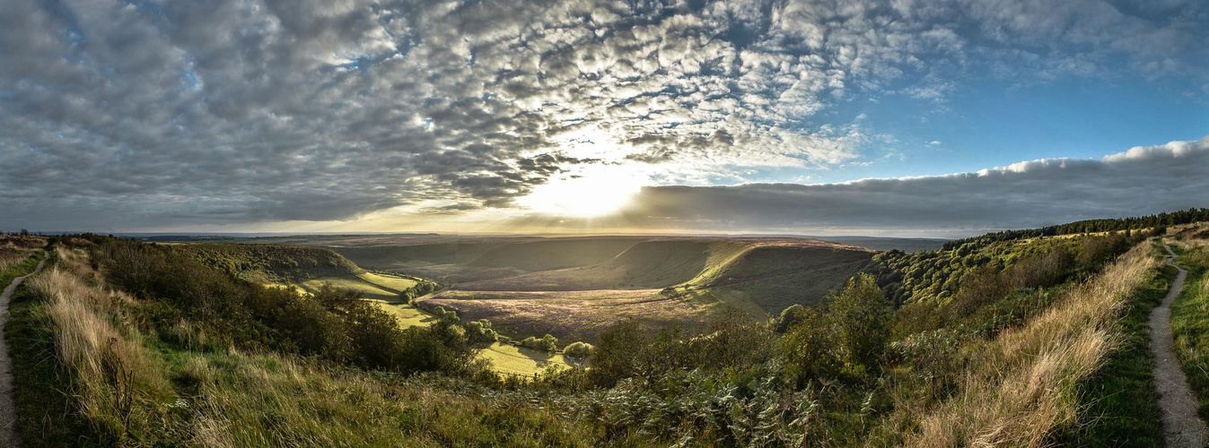 Sonnenuntergang über "Hole of Horcum", North York Moors National Park