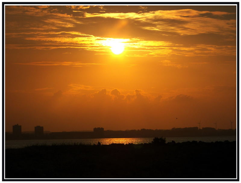 Sonnenuntergang über Kiel