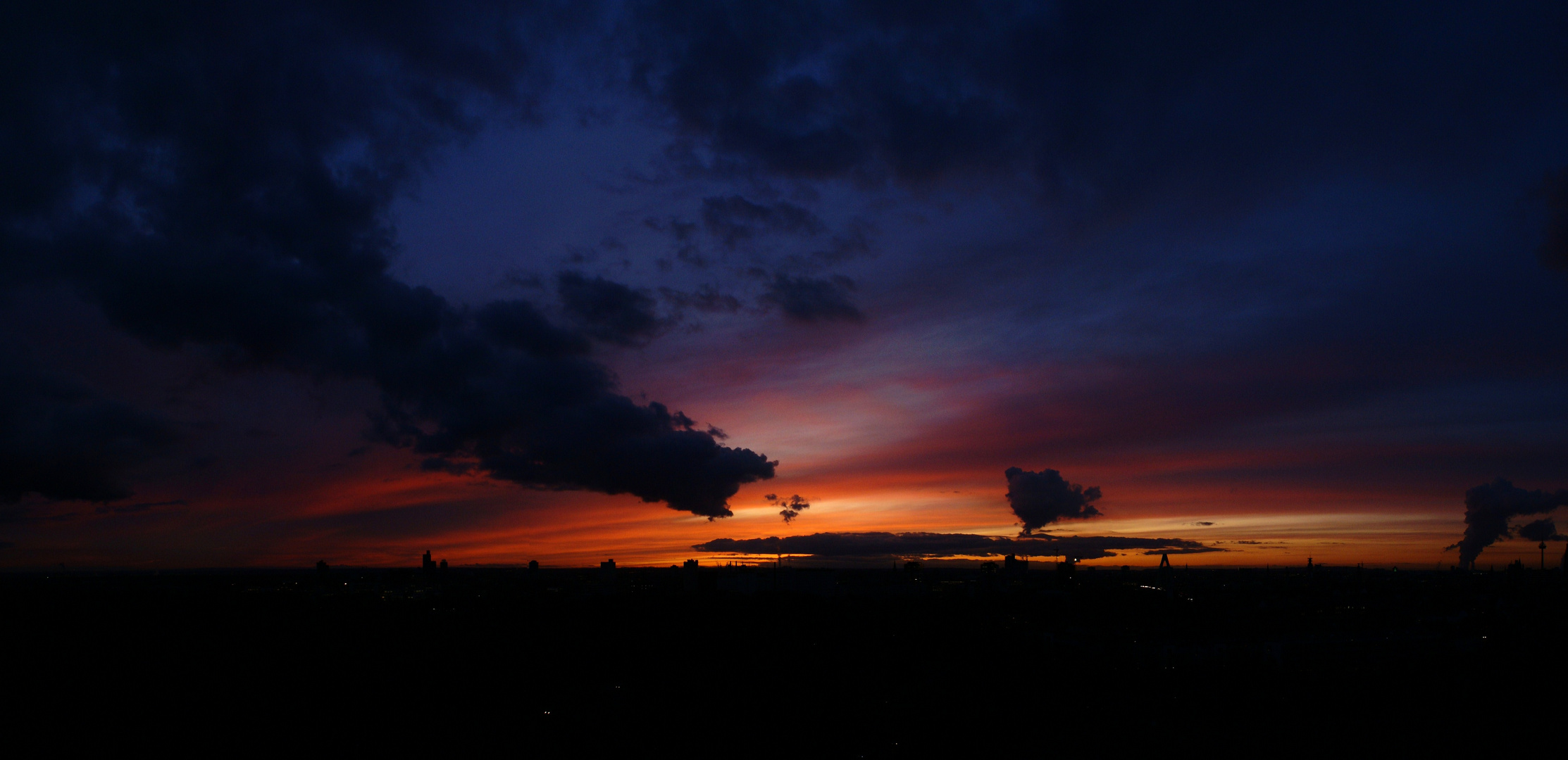 Sonnenuntergang über Köln