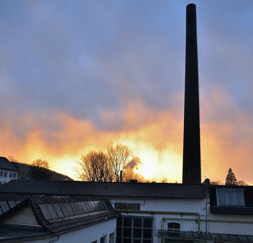 Sonnenuntergang über Lörrach/ Brombach