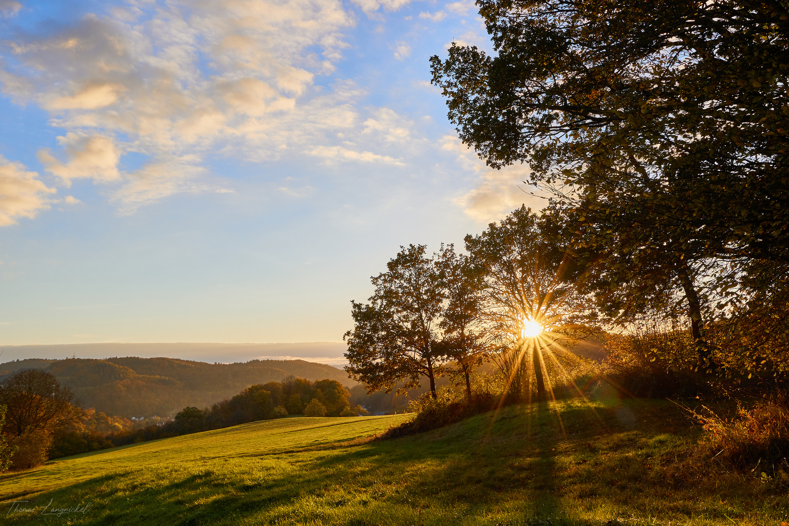 Sonnenuntergang über meinem Heimatort. 